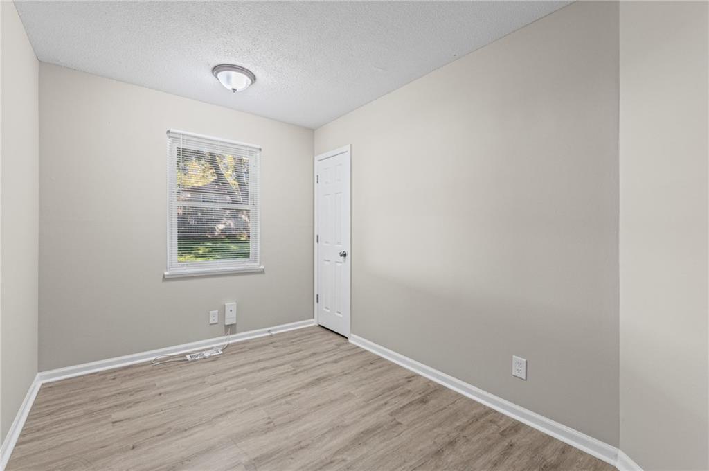 2200 Aqueduct Place Property Photo 18