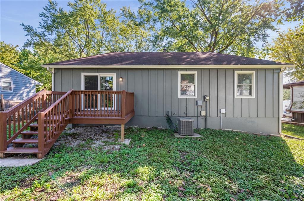 2200 Aqueduct Place Property Photo 28