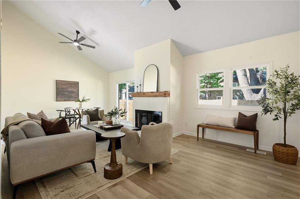 6603 Earnshaw Street Property Photo 8
