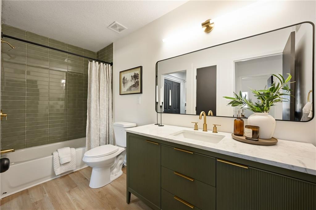 6603 Earnshaw Street Property Photo 16