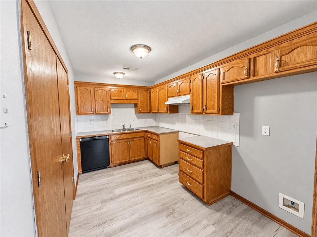 516 Johnson Drive Property Photo 4