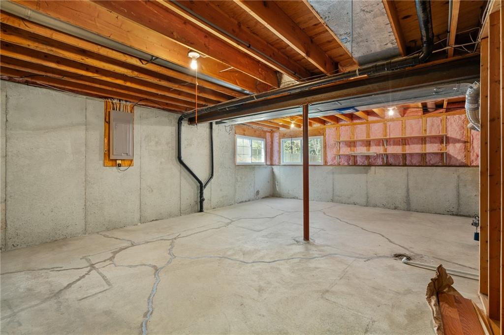7702 W 155th Street Property Photo 29