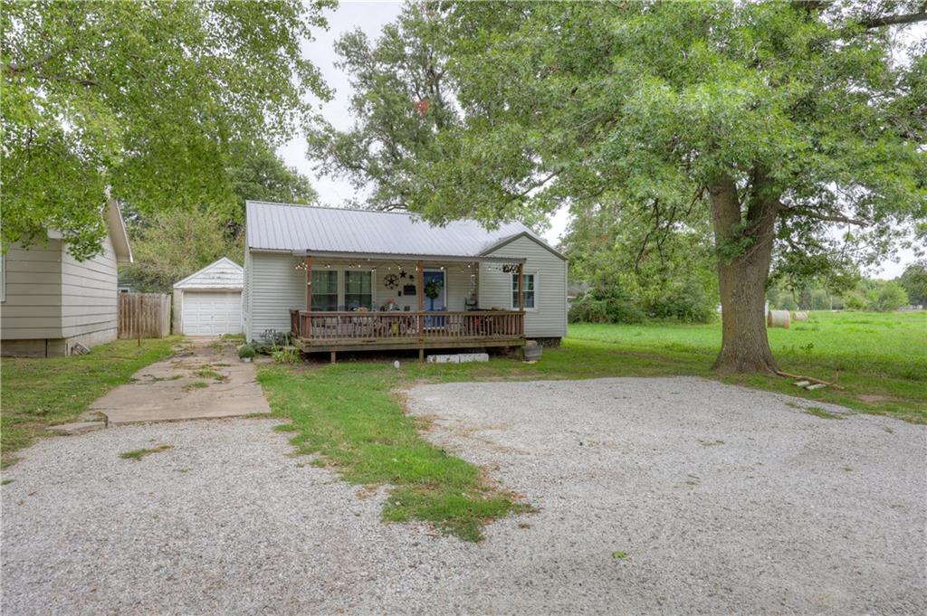 516 S Vermont N/A Property Photo 1