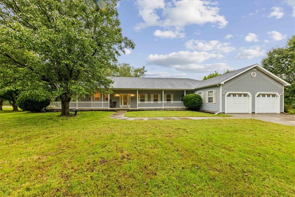 15036 Hillside Road Property Photo