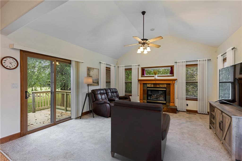 15036 Hillside Road Property Photo 7