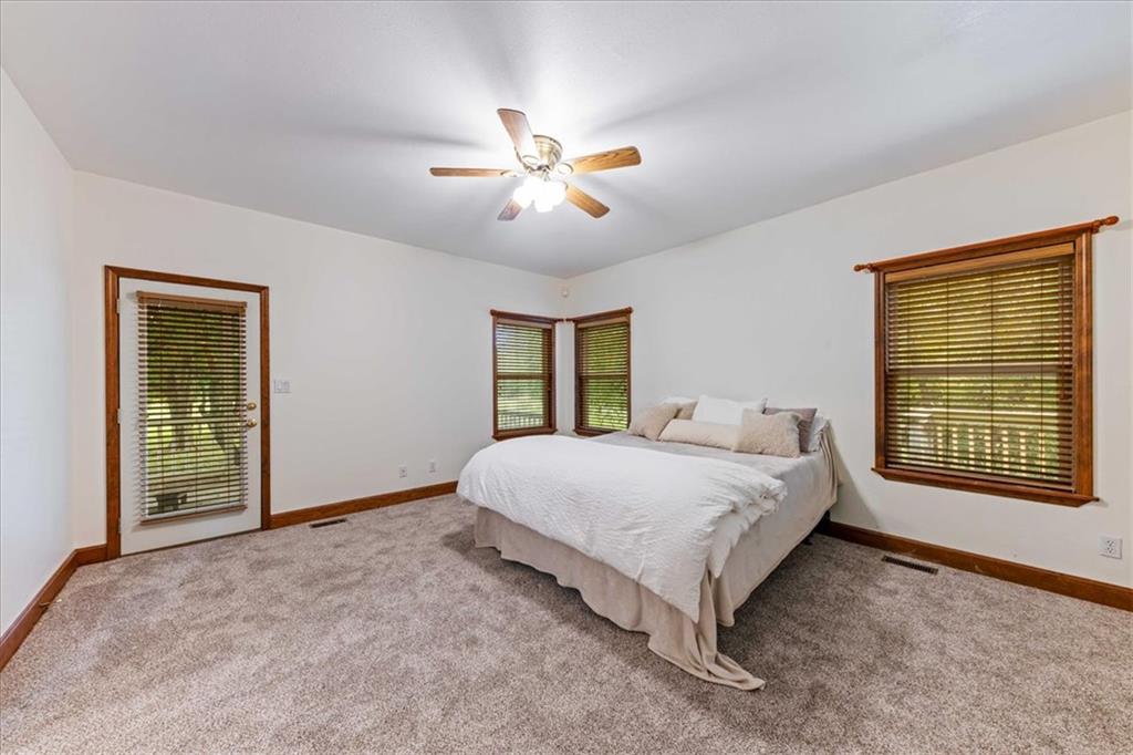 15036 Hillside Road Property Photo 14