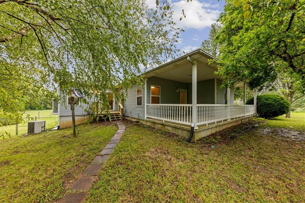 15036 Hillside Road Property Photo 20
