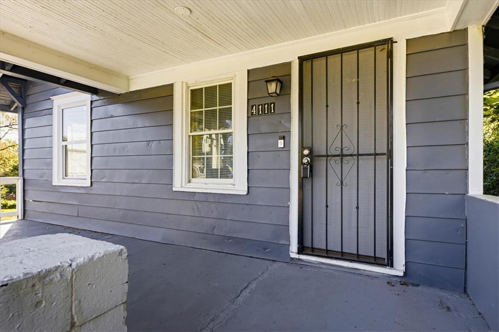4111 E 59th Street Property Photo 8