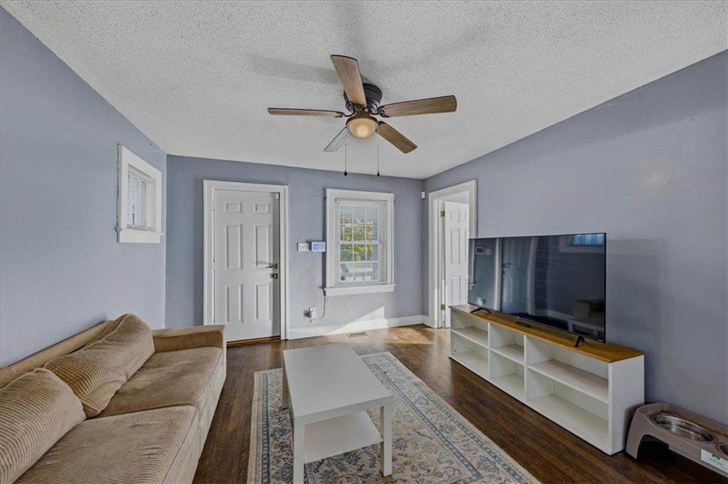 4111 E 59th Street Property Photo 12