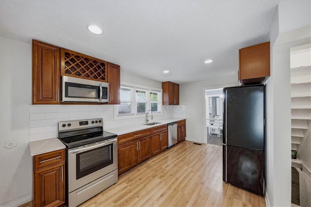 4111 E 59th Street Property Photo 24