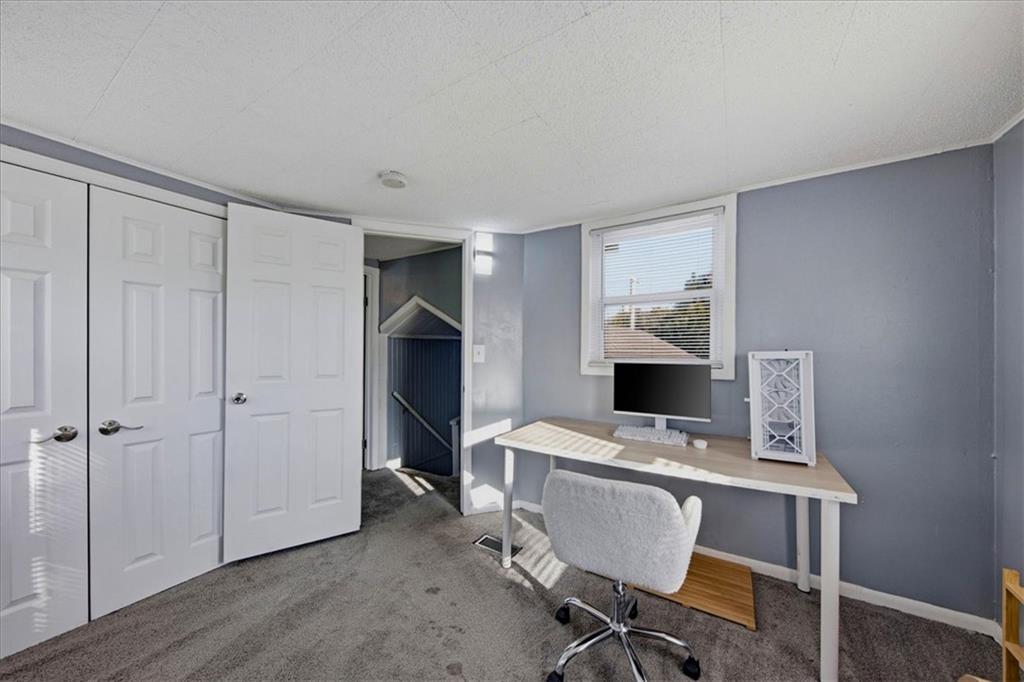 4111 E 59th Street Property Photo 26