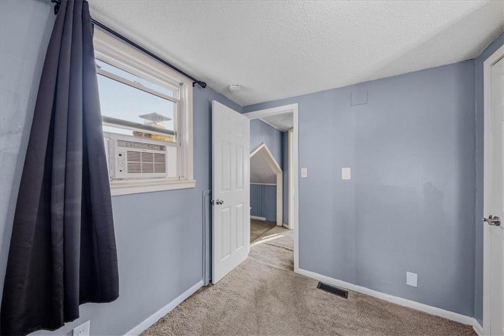 4111 E 59th Street Property Photo 28