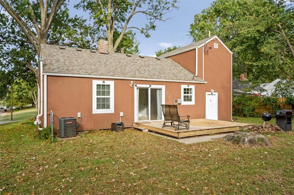 5821 Appleton Avenue Property Photo 23