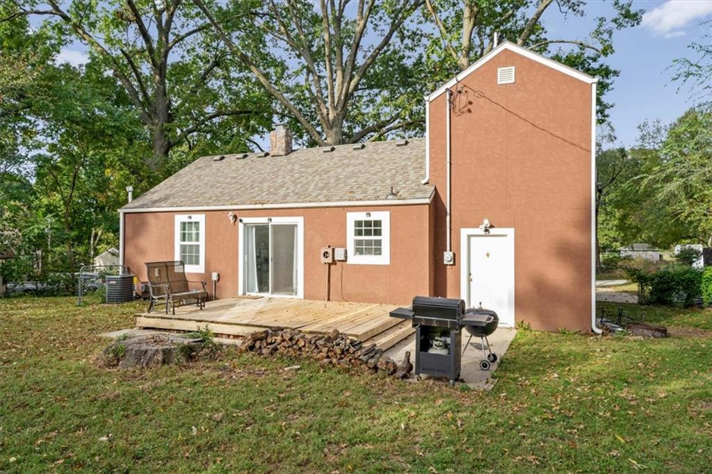 5821 Appleton Avenue Property Photo 24