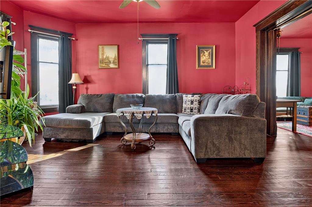 1818 Clark Avenue Property Photo 10
