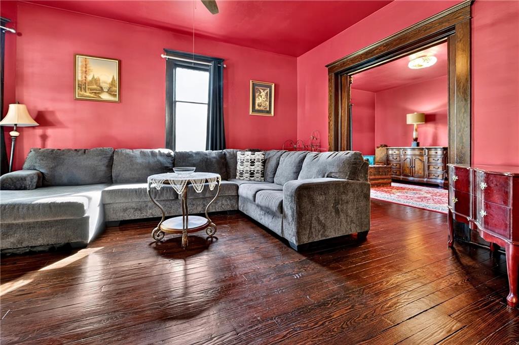 1818 Clark Avenue Property Photo 12