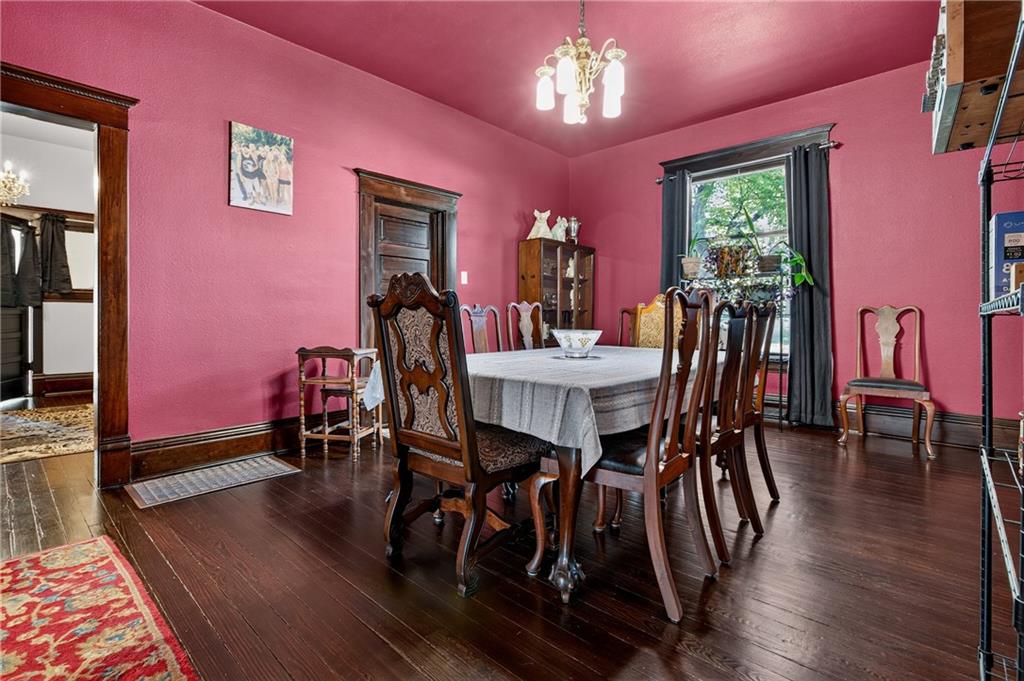 1818 Clark Avenue Property Photo 16