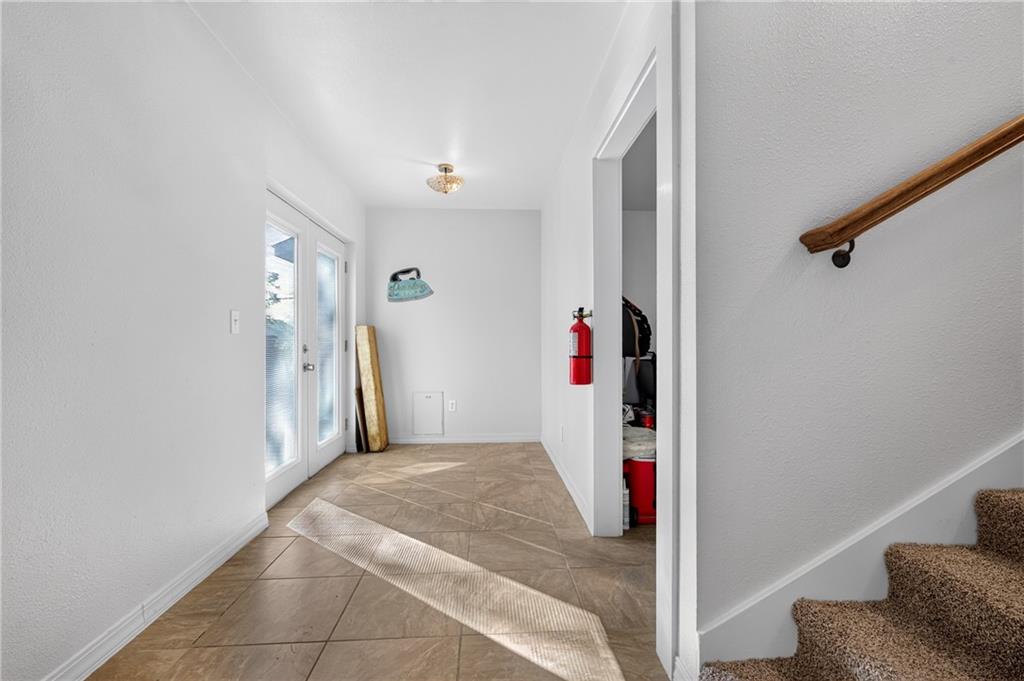 1818 Clark Avenue Property Photo 29