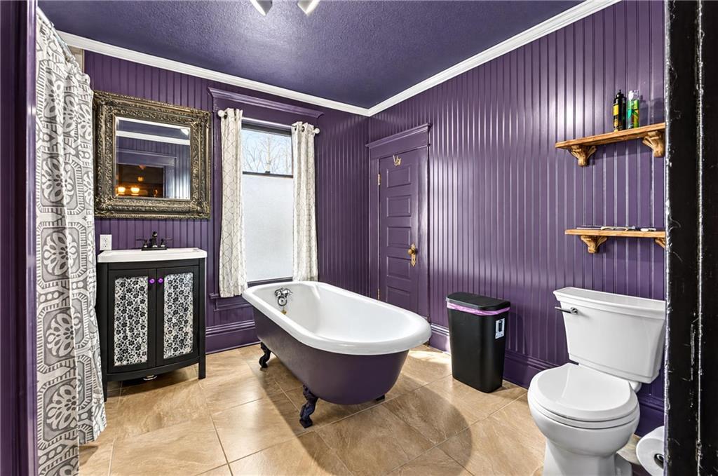 1818 Clark Avenue Property Photo 37