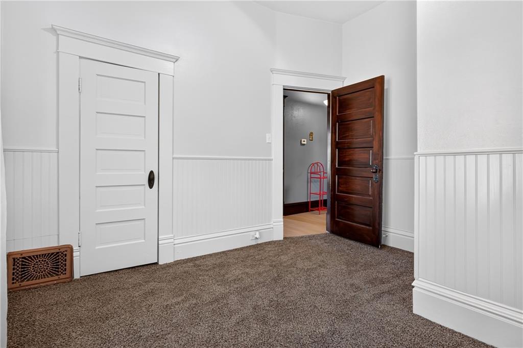 1818 Clark Avenue Property Photo 43