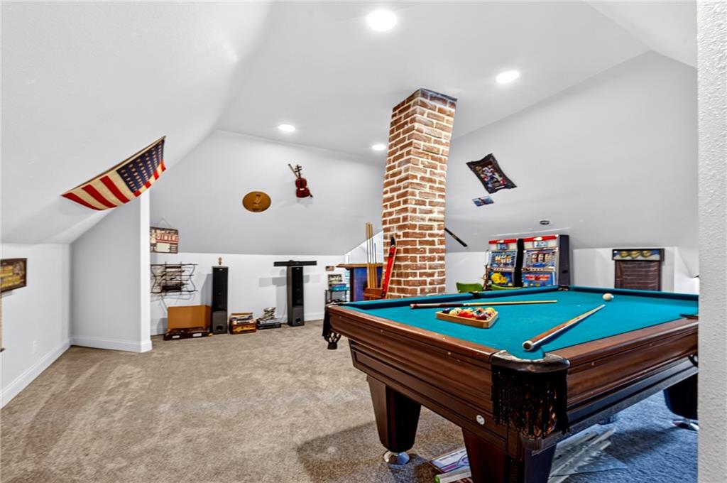 1818 Clark Avenue Property Photo 47