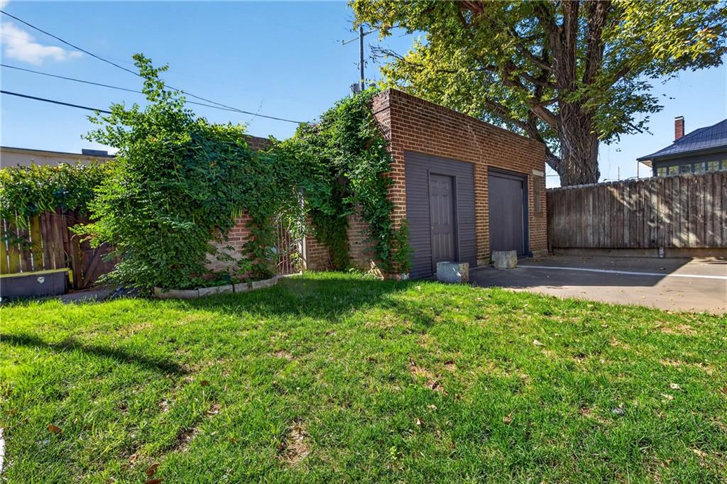 1818 Clark Avenue Property Photo 61