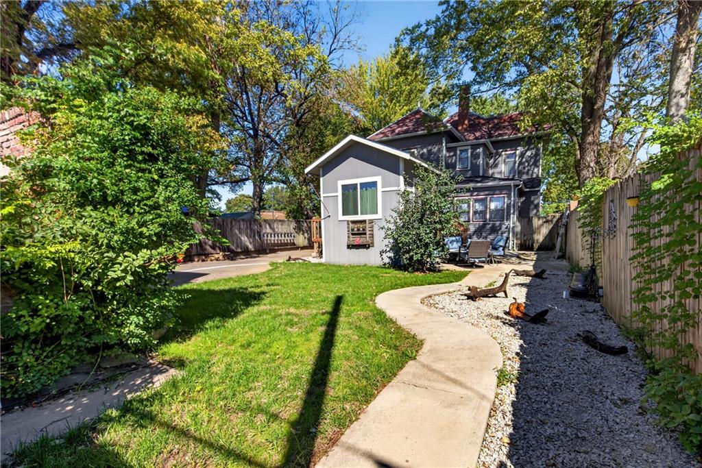 1818 Clark Avenue Property Photo 63