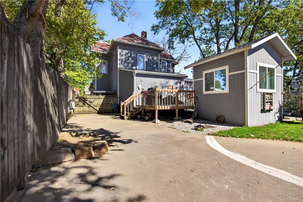 1818 Clark Avenue Property Photo 64
