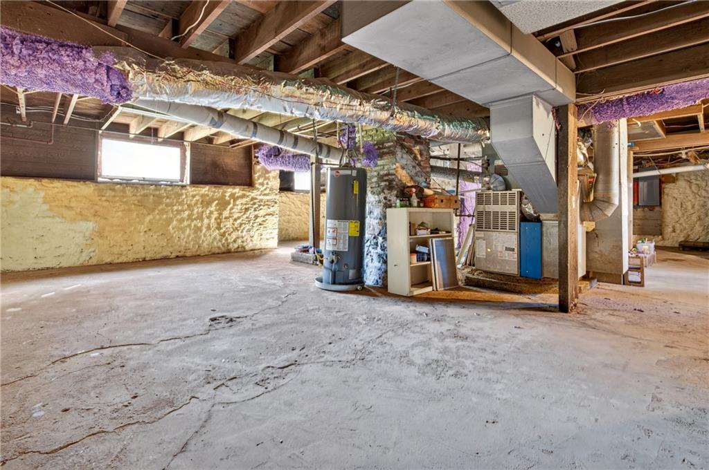 1818 Clark Avenue Property Photo 69