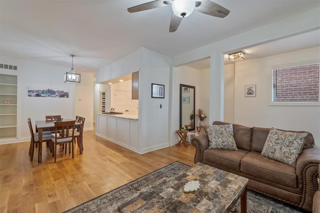 3921 Central Street Property Photo 6