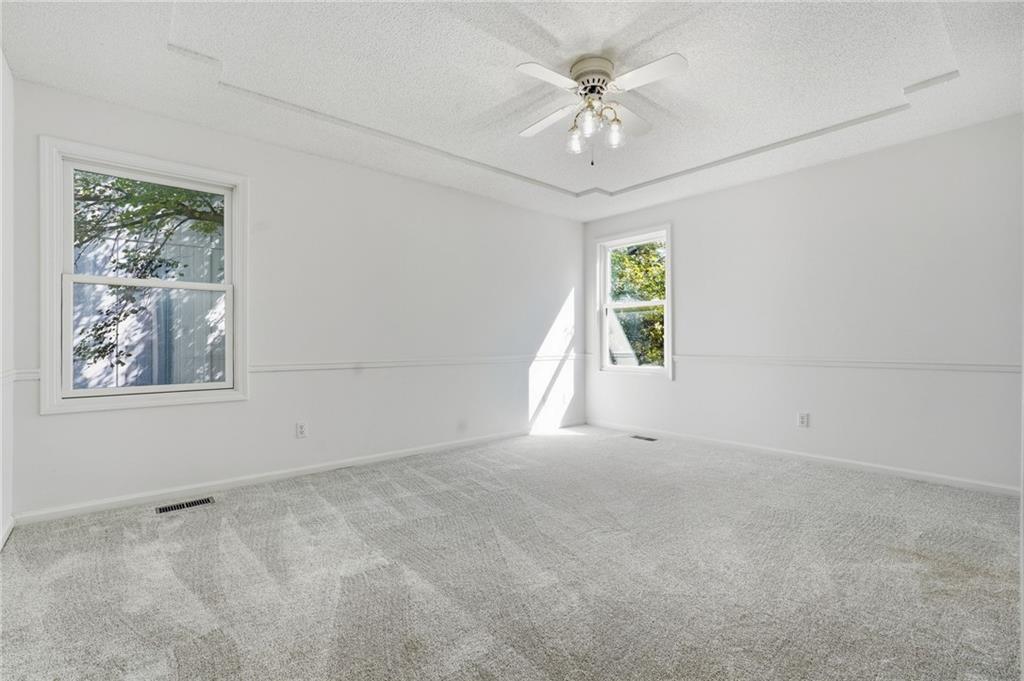 205 N Highland Drive Property Photo 9