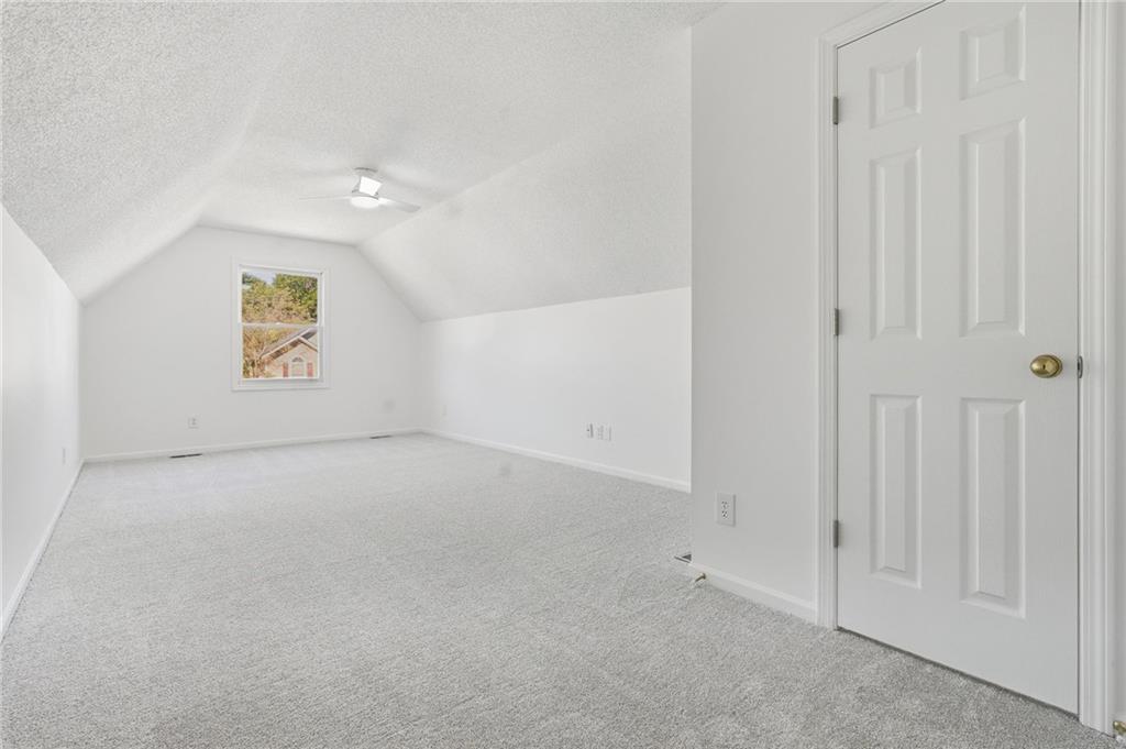 205 N Highland Drive Property Photo 14