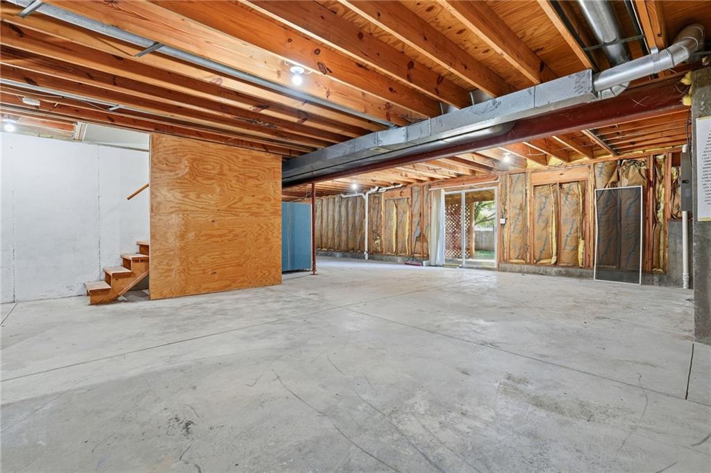 205 N Highland Drive Property Photo 21