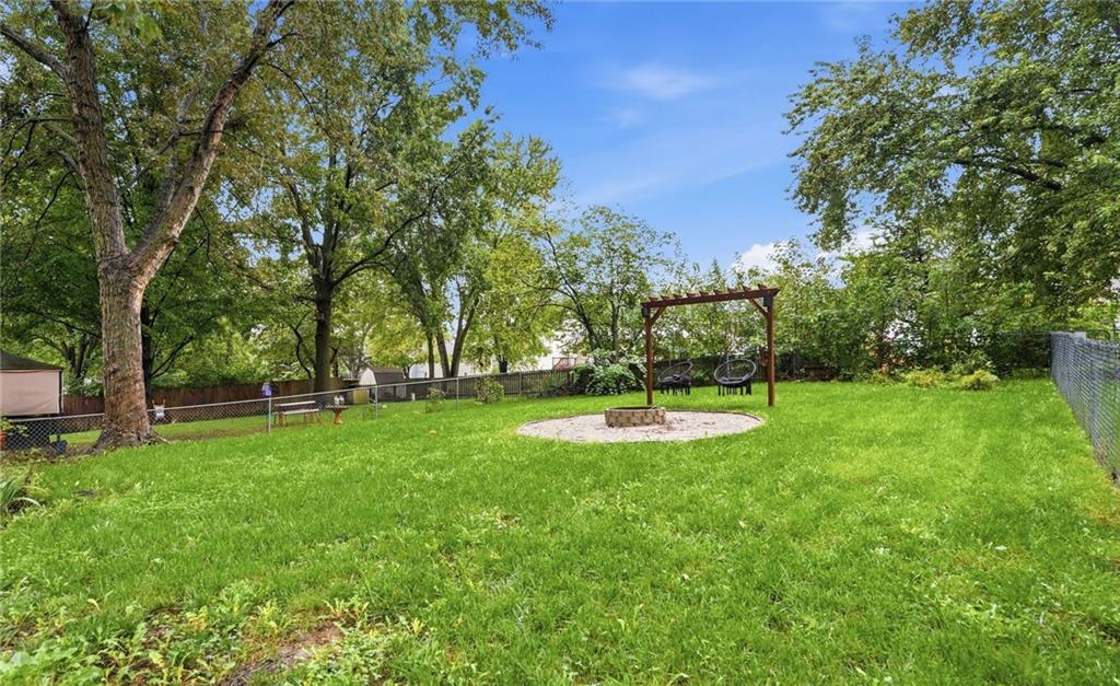 6500 N Jarboe Street Property Photo 23
