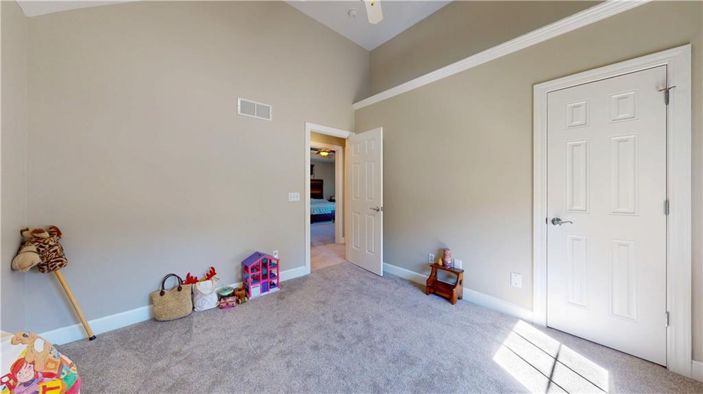 15570 Nw 130th Street Property Photo 21
