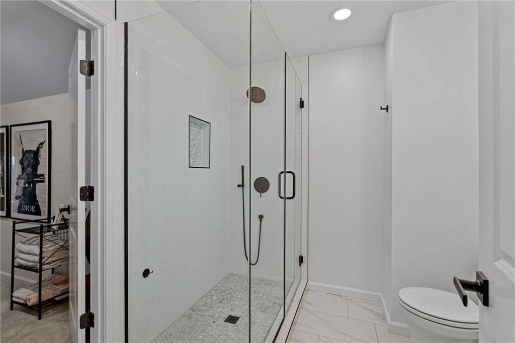 24642 W 121st Street Property Photo 38