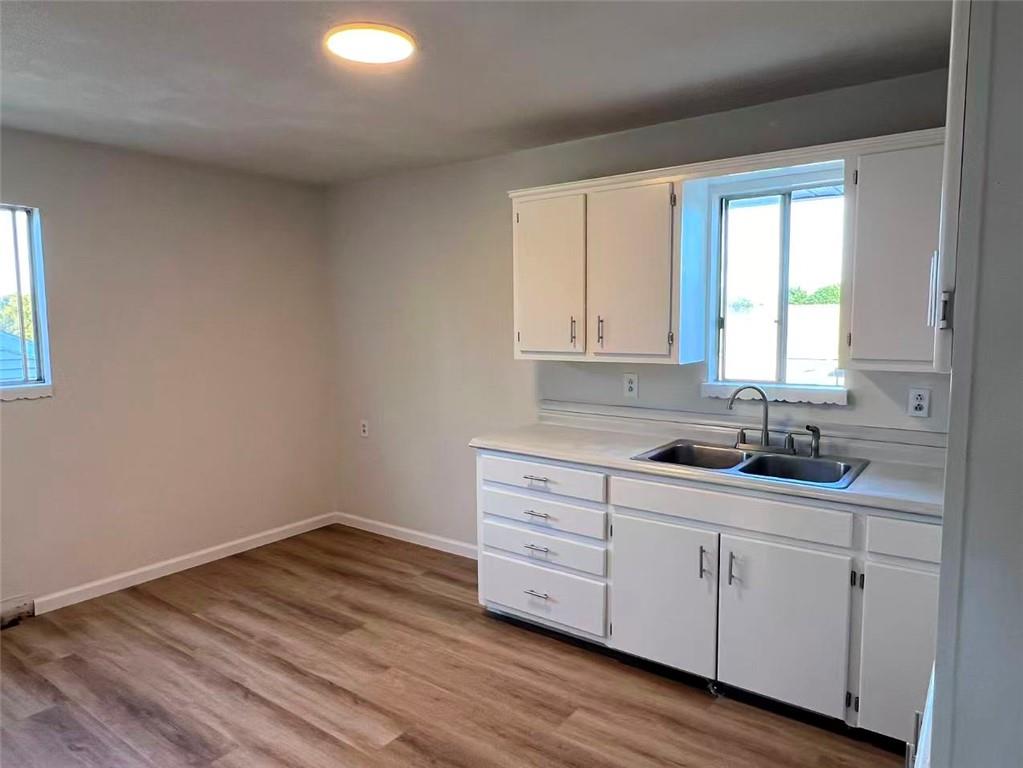 5013/5015 N Bellaire Avenue Property Photo 4