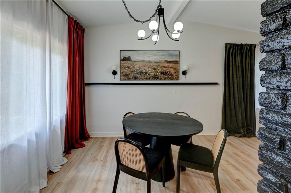 9800 Parkwood Avenue Property Photo 10