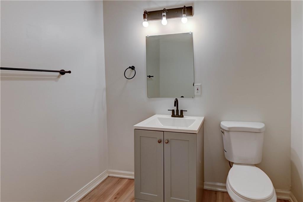 9800 Parkwood Avenue Property Photo 31