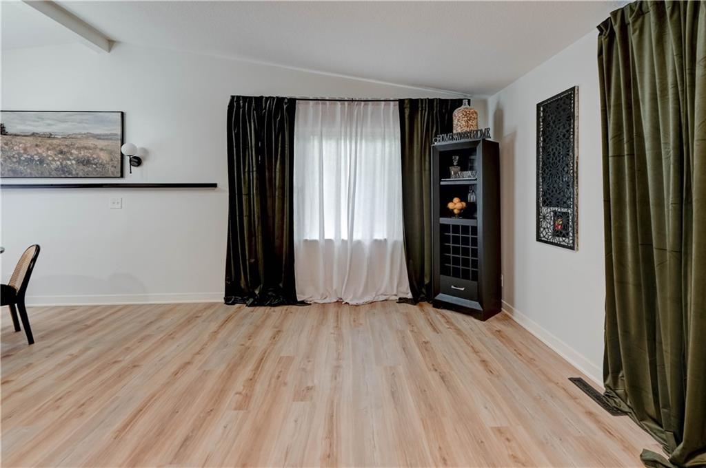 9800 Parkwood Avenue Property Photo 33