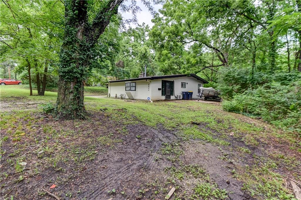 9800 Parkwood Avenue Property Photo 39
