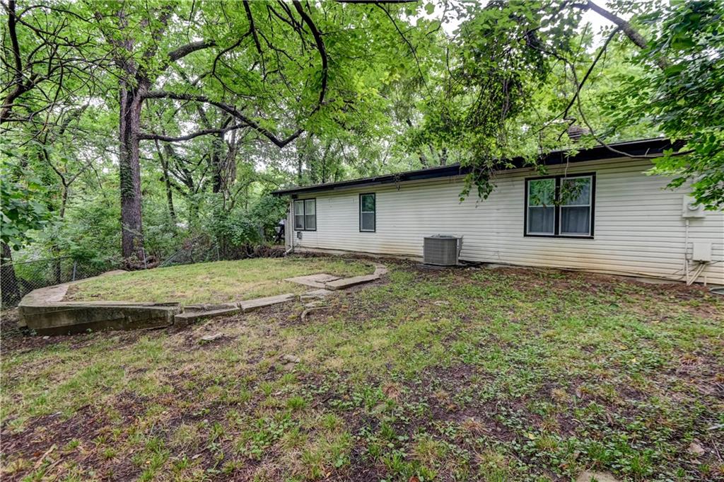 9800 Parkwood Avenue Property Photo 46