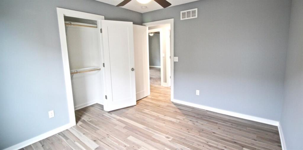 3915 Kenwood Avenue Property Photo 18