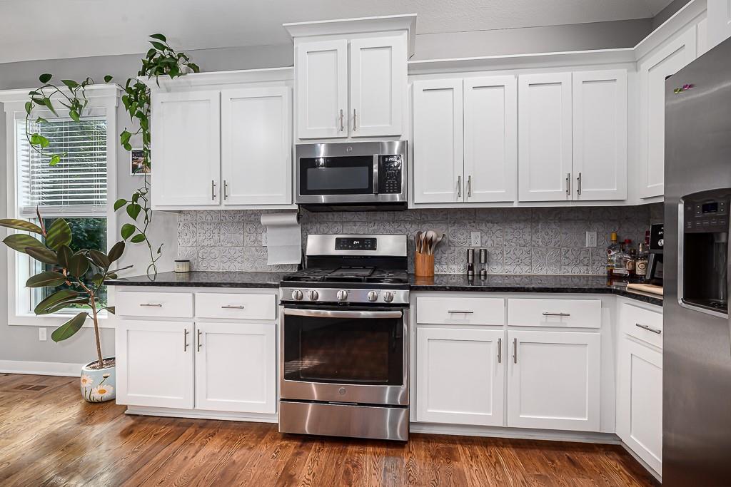 12809 Hubbard Road Property Photo 7