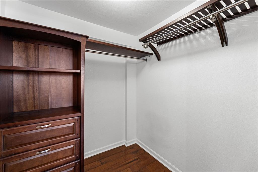 5701 W 53rd Street Property Photo 20