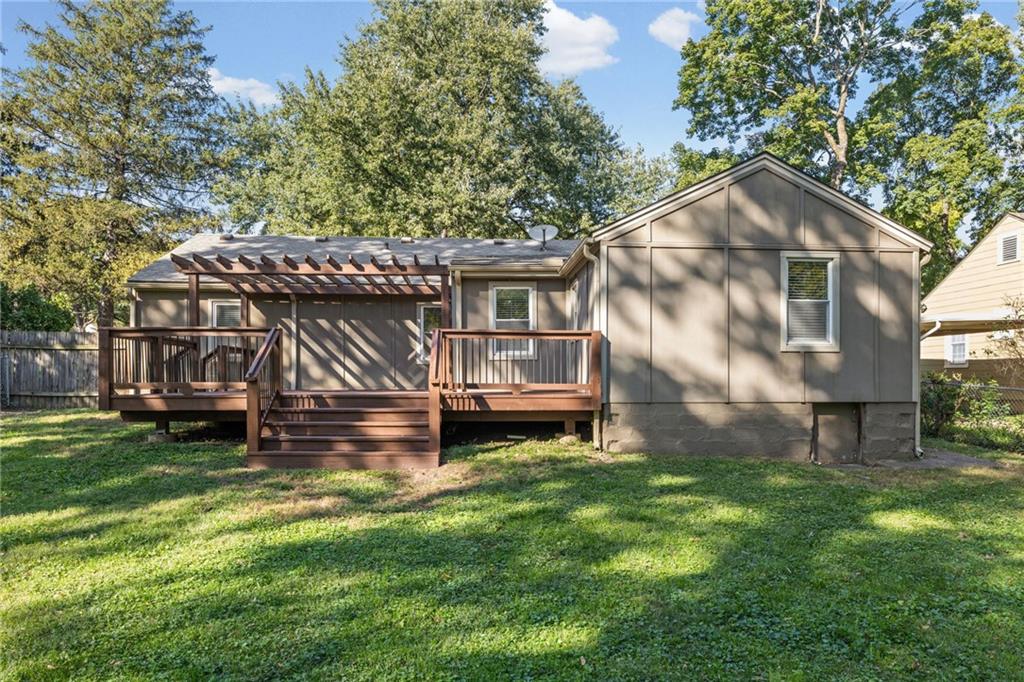 5701 W 53rd Street Property Photo 38