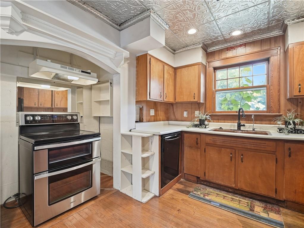 200 Sw Madison Street Property Photo 9