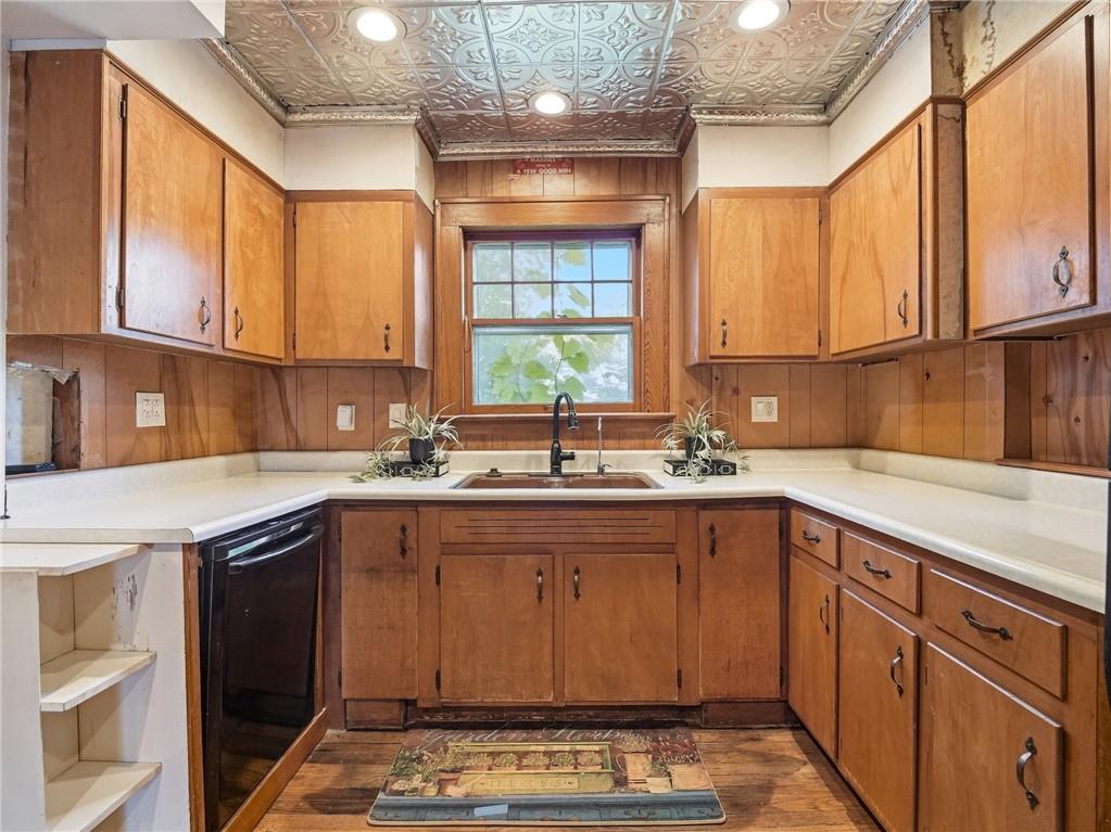 200 Sw Madison Street Property Photo 11