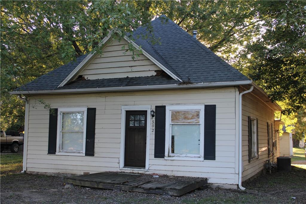 502 S Long Avenue Property Photo 1