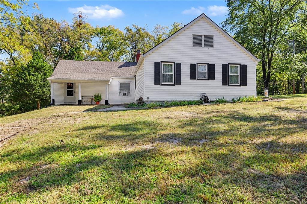 11905 Little Blue Road Road Property Photo
